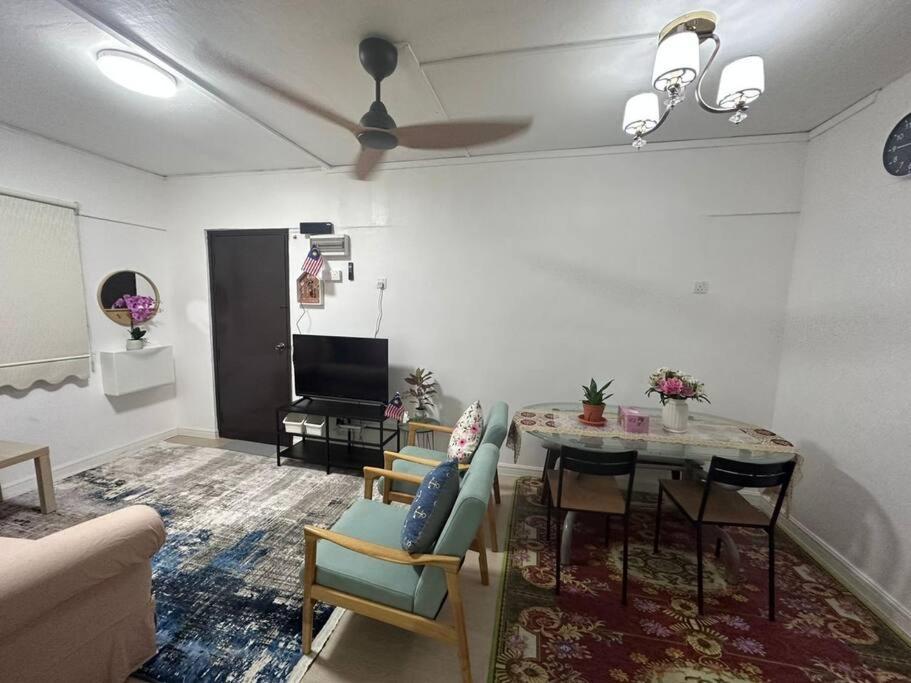 Iris Homestay @ Taman Melati Kuala Lumpur Extérieur photo